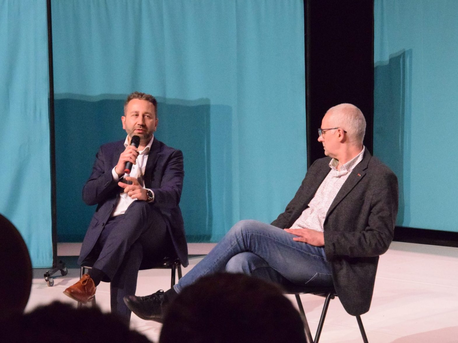 Messieurs Nicolas Neysen (professeur à HEC Liège) et Marc De Paoli (administrateur-délégué du CHU de Liège). Journée One Health